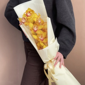 Букет из желтой орхидеи в Волоколамске