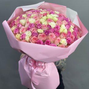 Букет из 151 кенийской розы микс (40 см) в Волоколамске