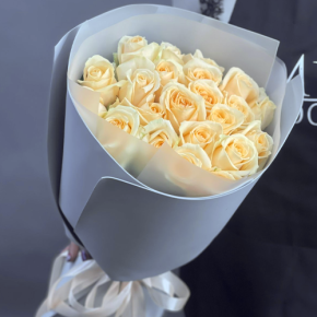 Букет из 25 роз Аваланж (50 см) в Волоколамске