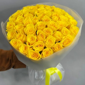 Букет "Золотце" из 51 лимонной розы (40 см) в Волоколамске