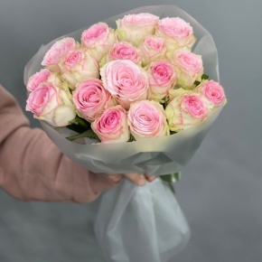 Букет из 17 роз Кения (40 см) в Волоколамске