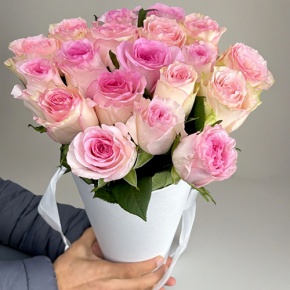 Букет из 21 розы Кения в конусе в Волоколамске