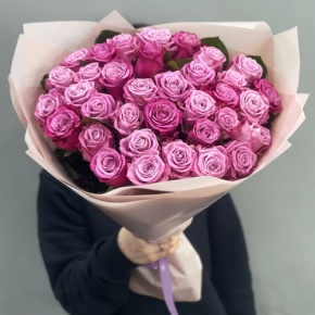 Букет из 51 розы Космик (50 см) в Волоколамске