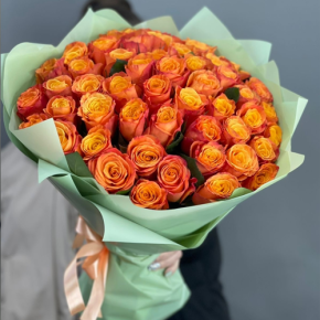 Букет из 71 огненной розы (40 см) в Волоколамске