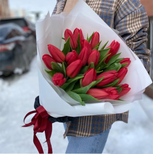 Букет красных тюльпанов в Волоколамске