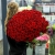 Букет 101 красная роза Ред Наоми (60 см) в Волоколамске